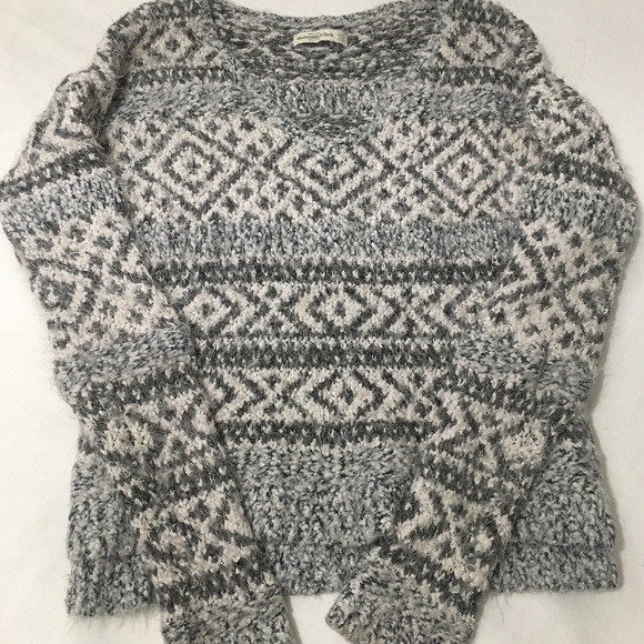 Abercrombie & Fitch Knit Sweater - Picture 1 of 5